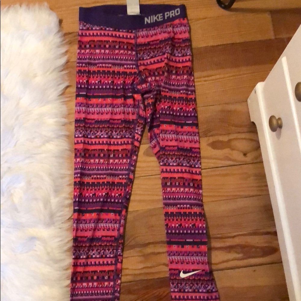 Nike Pro Multicolor Patterned Leggings